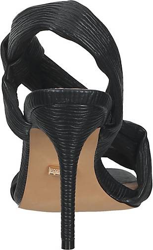 La Strada Pumps