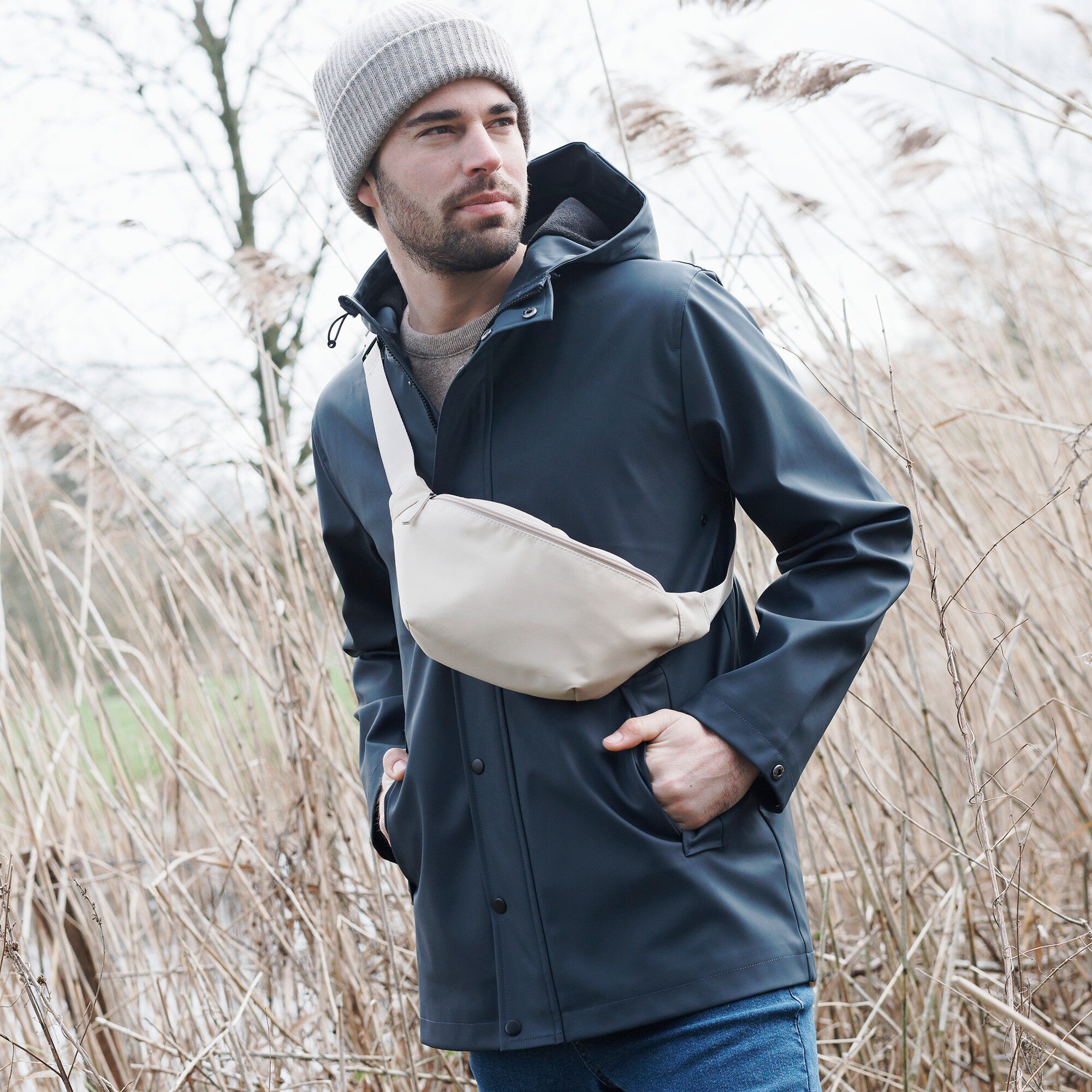 Sac banane imperméable en polyamide recyclé(**)