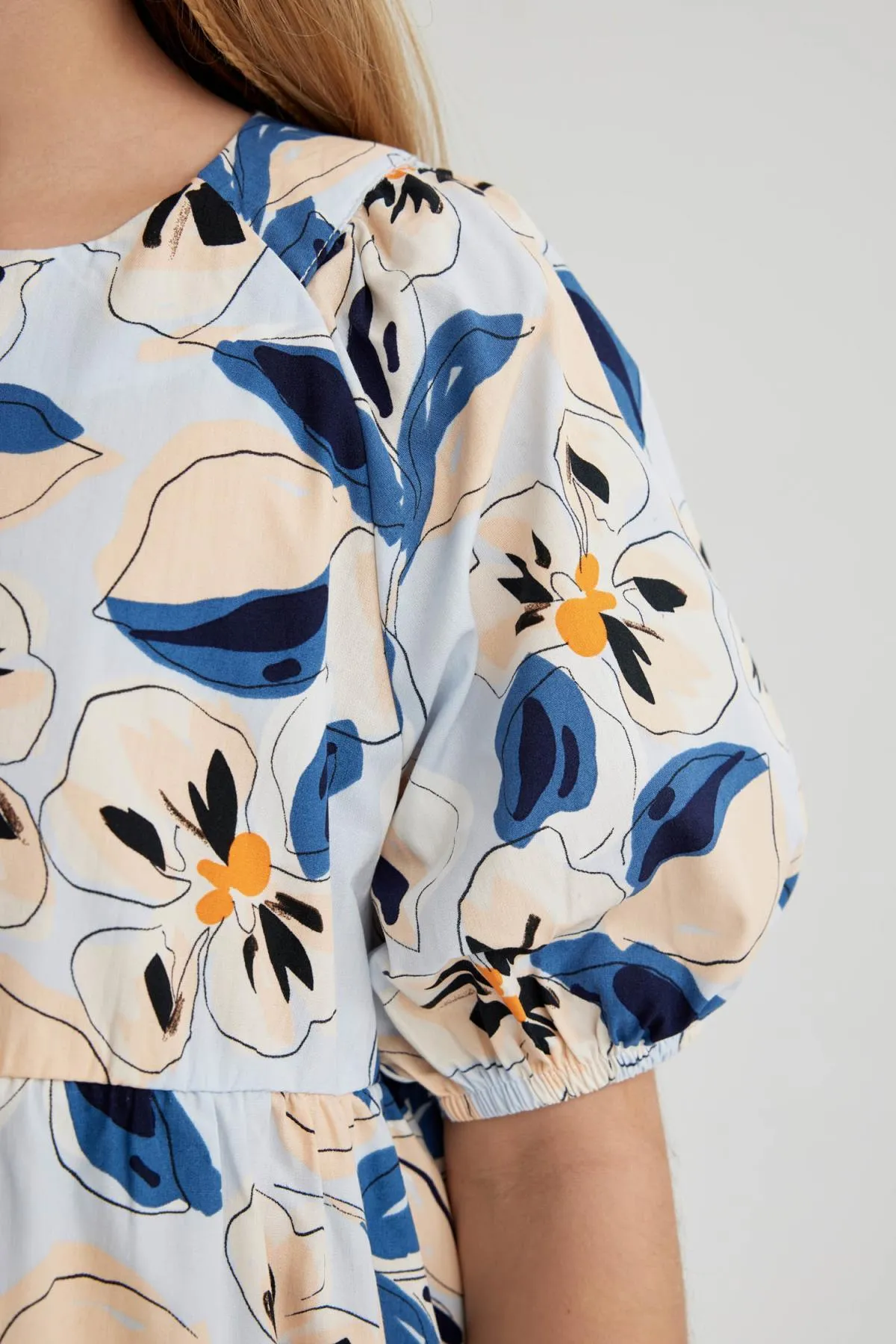 DeFacto  Gemustertes Popeline-Kleid mit kurzen Ärmeln für Mädchen C0707a824sm