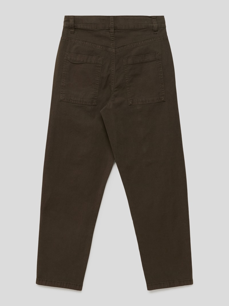 Slim Fit Cargohose mit aufgesetzten Taschen in khaki
