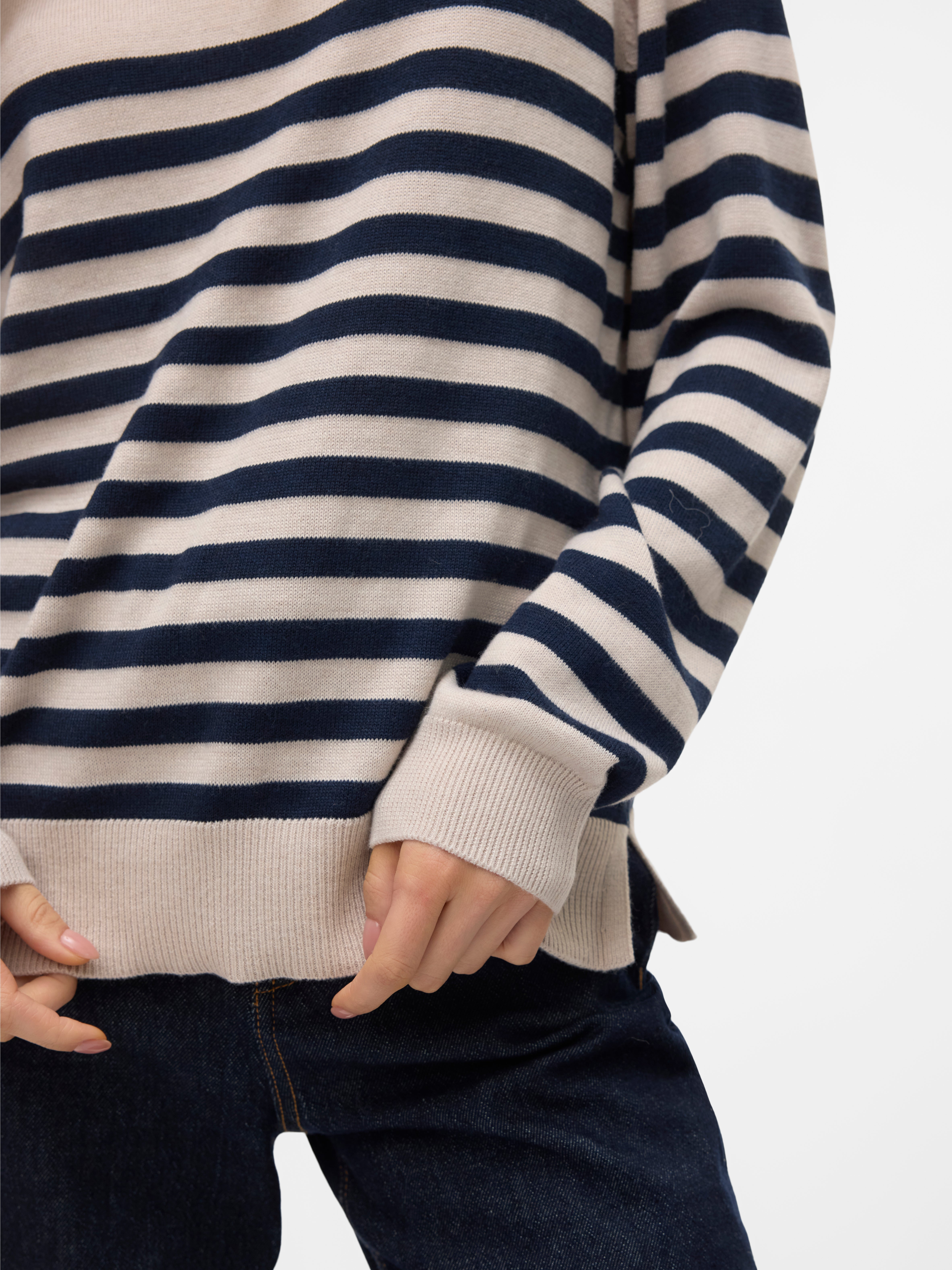VMBEKKA Pullover