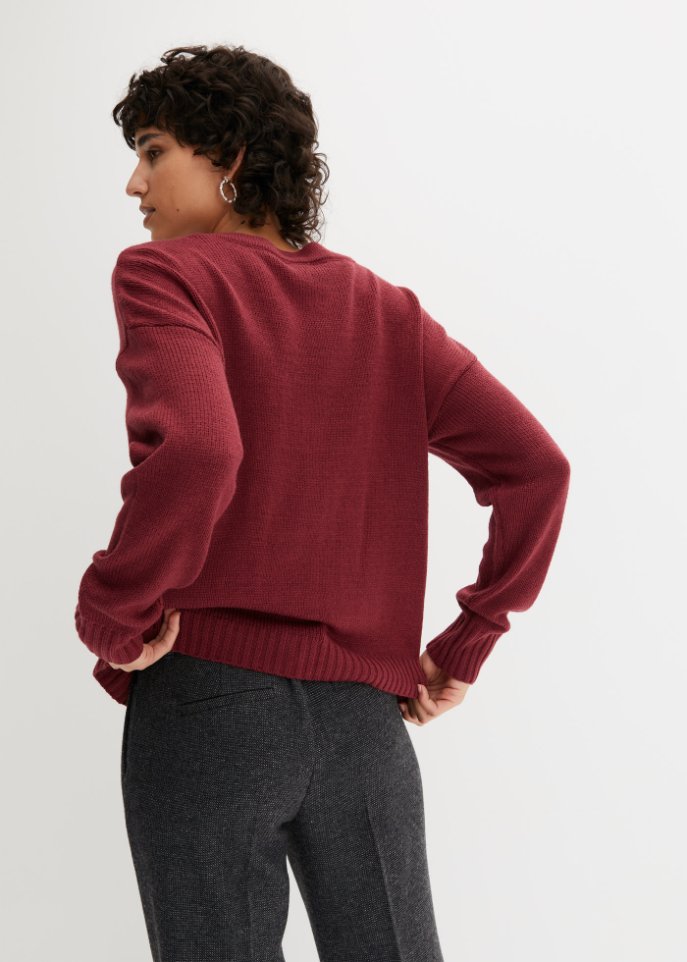 Verkürzte Strickjacke mit großen Taschen