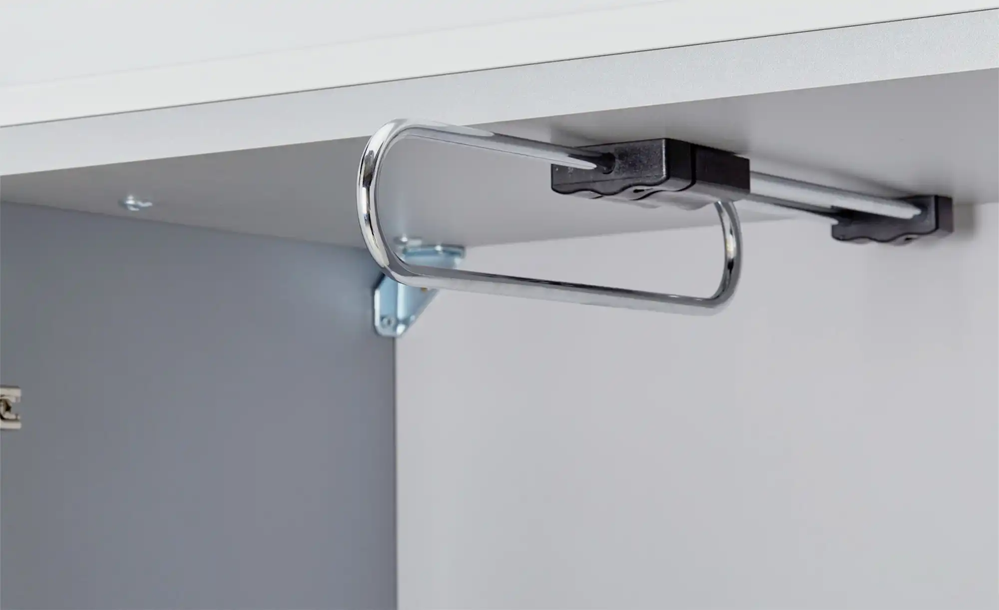 Mehrzweckschrank