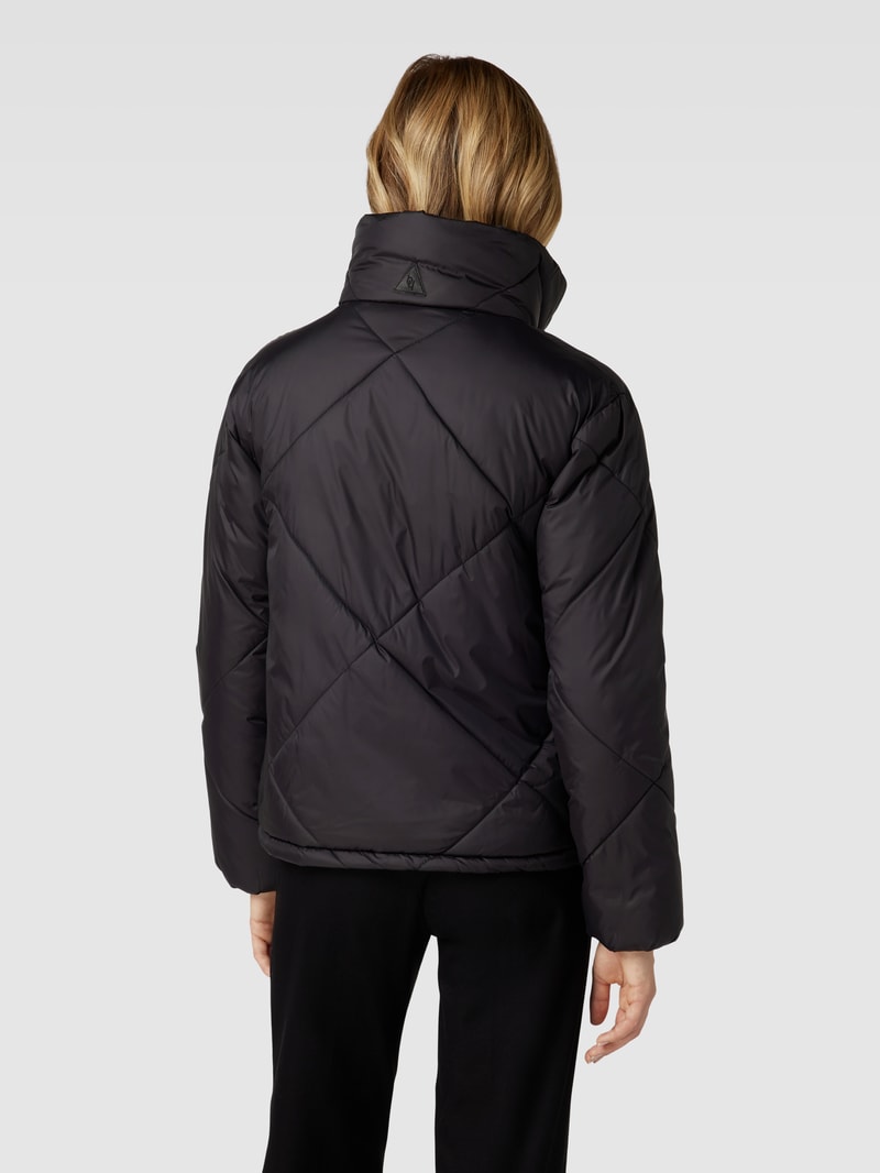 Steppjacke mit Stehkragen Modell 'Bomina' in schwarz