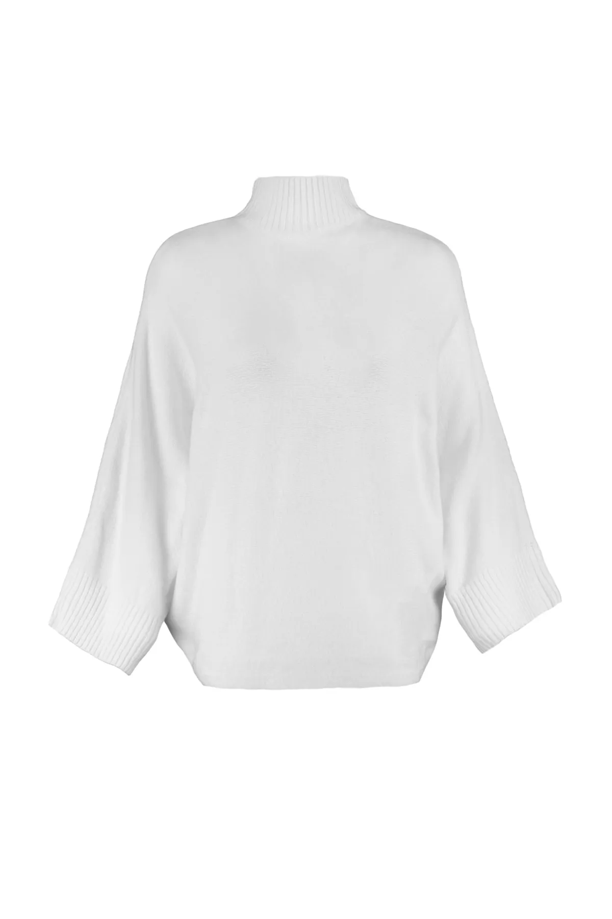 Trendyol Collection  Ecrufarbener, weicher, strukturierter Strickpullover mit weiter Passform TWOAW20KZ1059