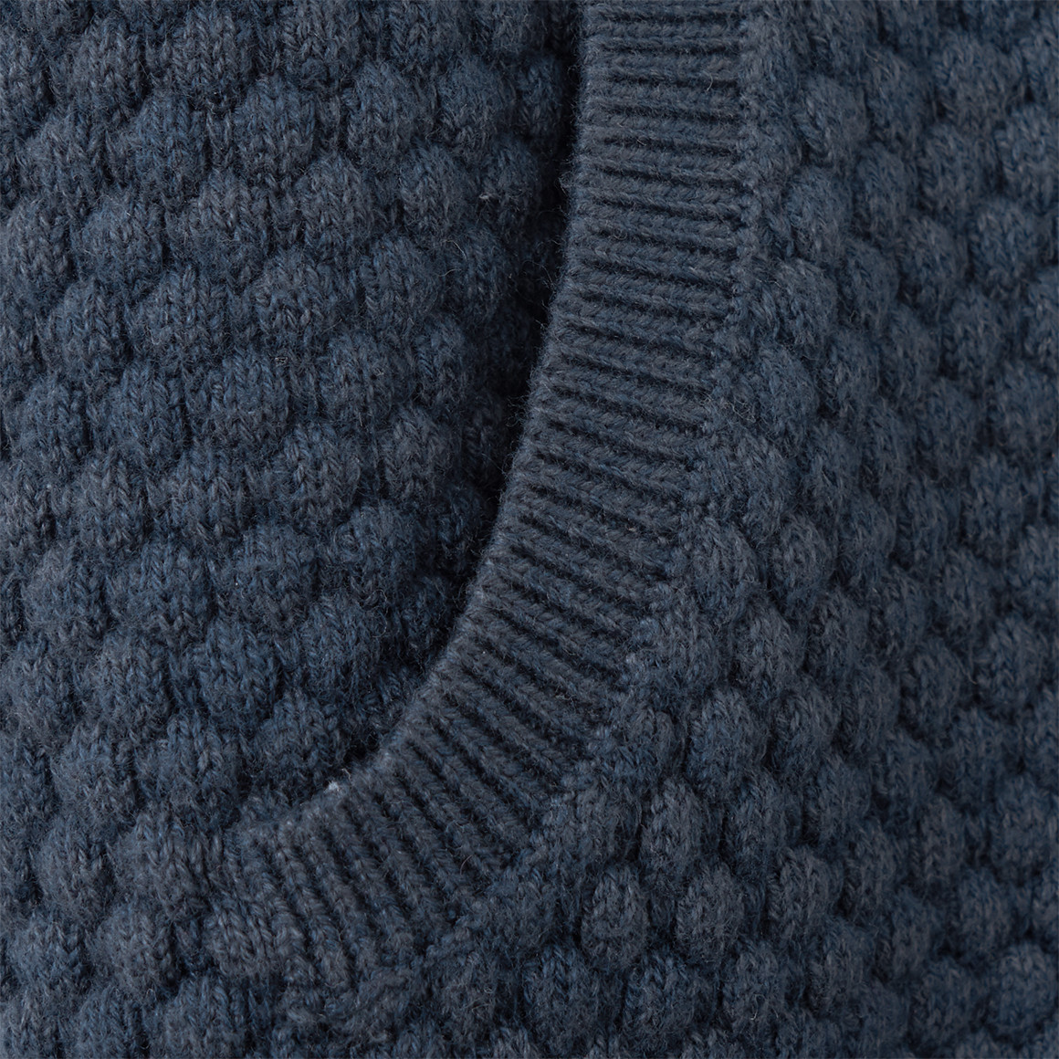 Newborn Stricklatzhose mit Wabenmuster