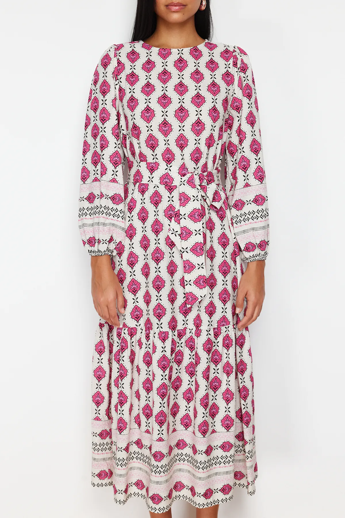 Trendyol Modest  Gewebtes Kleid in Leinenoptik mit ethnischem Muster in Fuchsia TCTSS24EB00062
