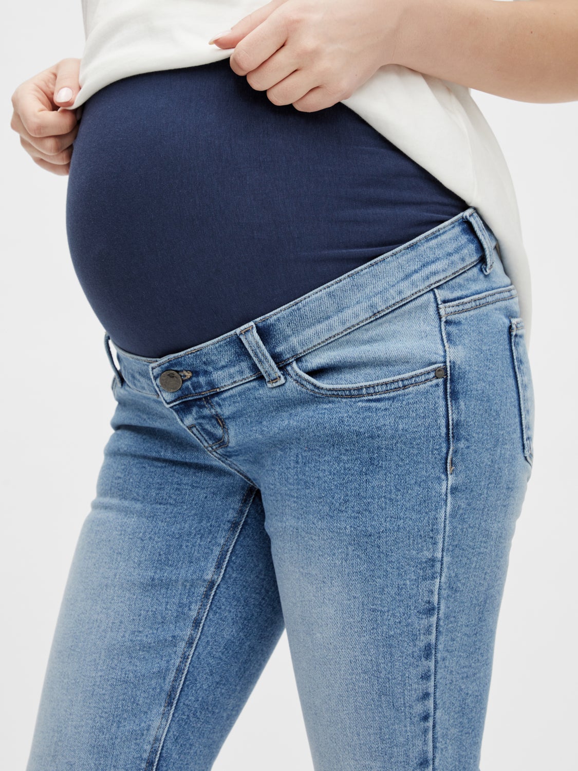Umstands-jeans
