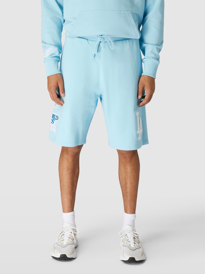 Shorts mit elastischem Bund und Tunnelzug in hellblau