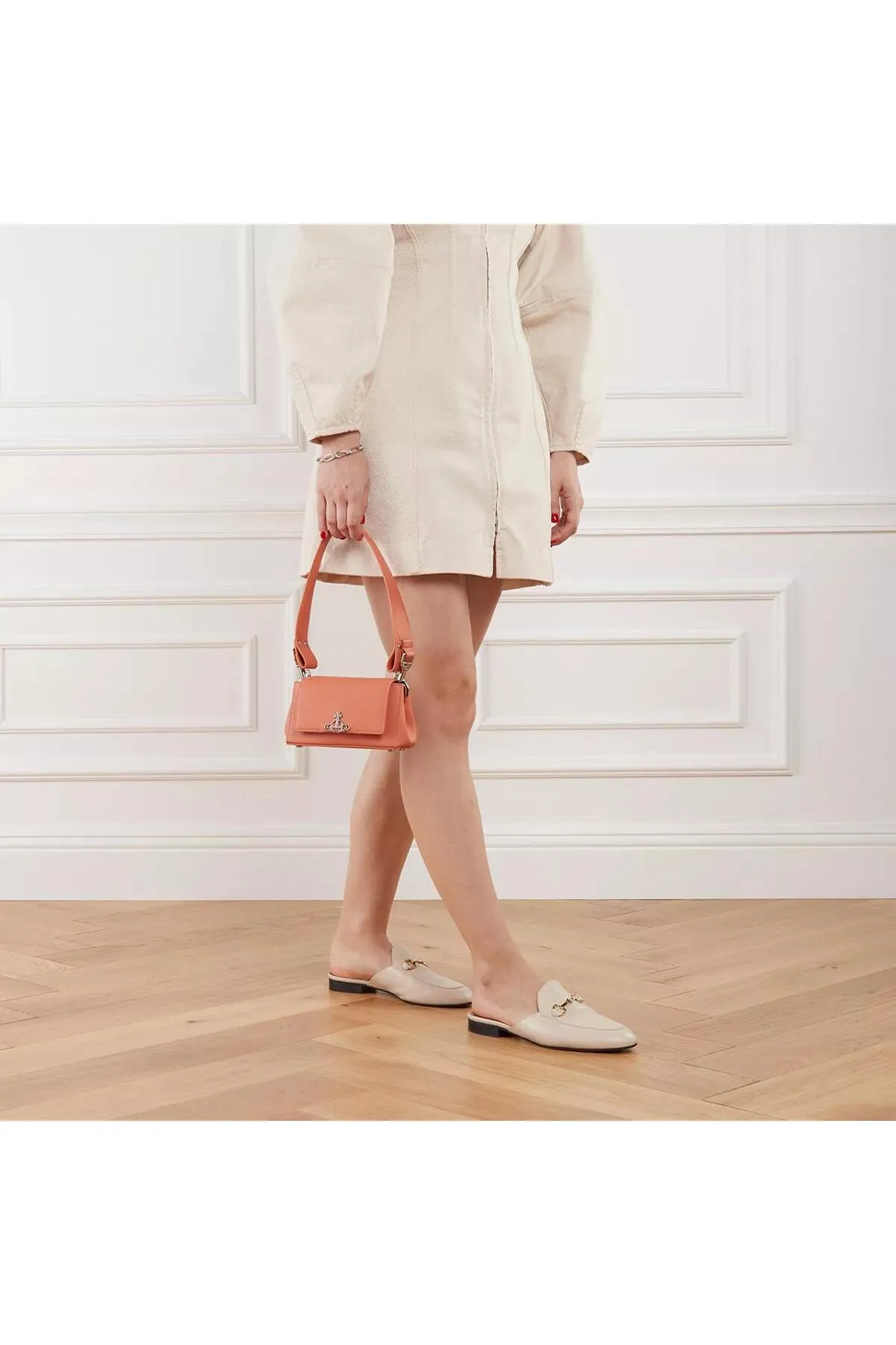 Vivienne Westwood  Kleine Handtasche Hazel Orange