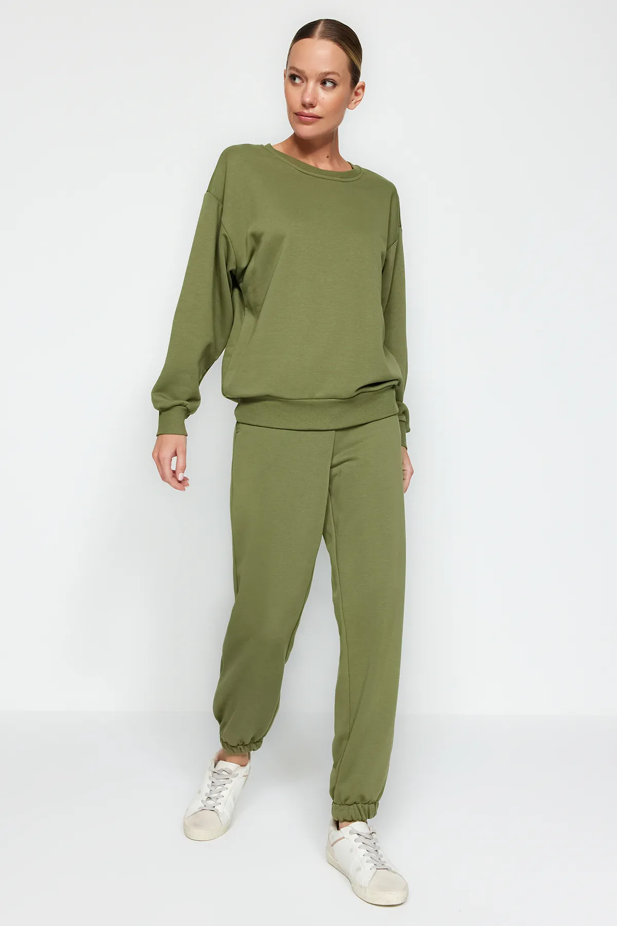Trendyol Collection  Trainingsanzug - Khaki - Regular Fit