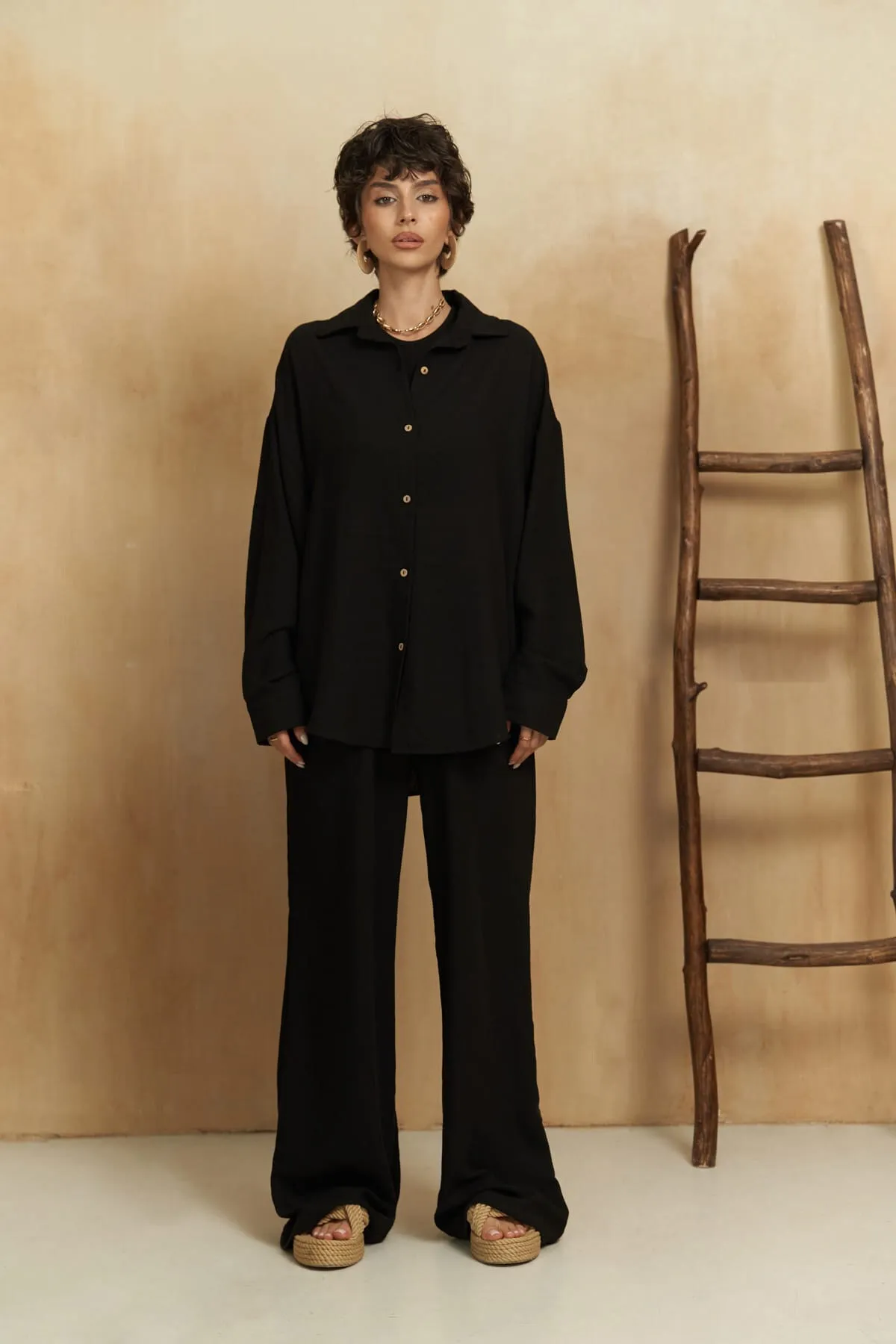BOHEMAİ  Pedasa – Schwarzes Hemd- und Hosen-Set