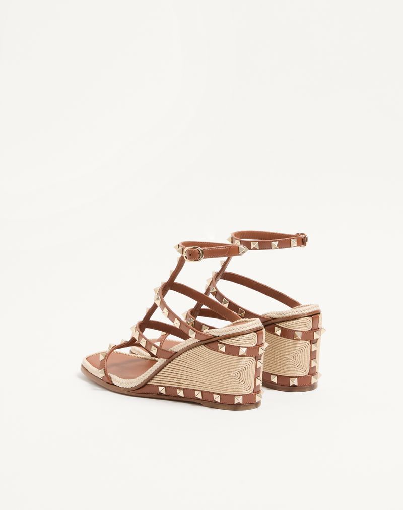 Sandália plataforma Rockstud em pele de vitelo com bordado Cornely 80mm
