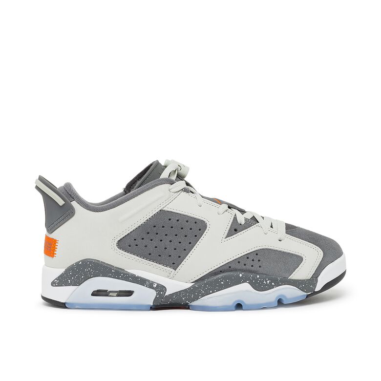 JORDAN x PSG Wmns Air Jordan 6 Retro Low 
