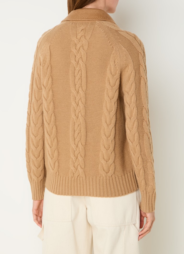 Cardigan MaxMara tricotat cu împletituri din cașmir.