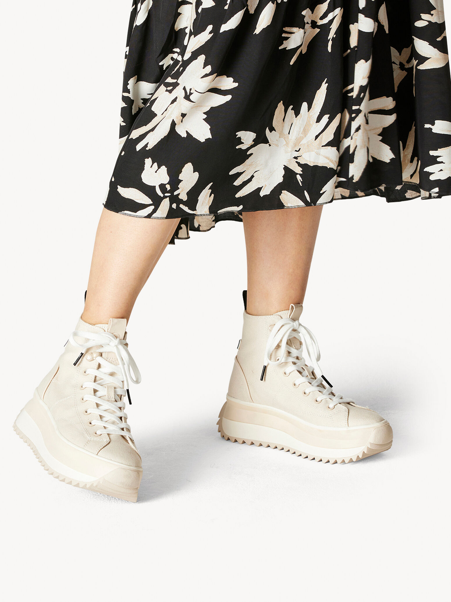 Basket - beige
