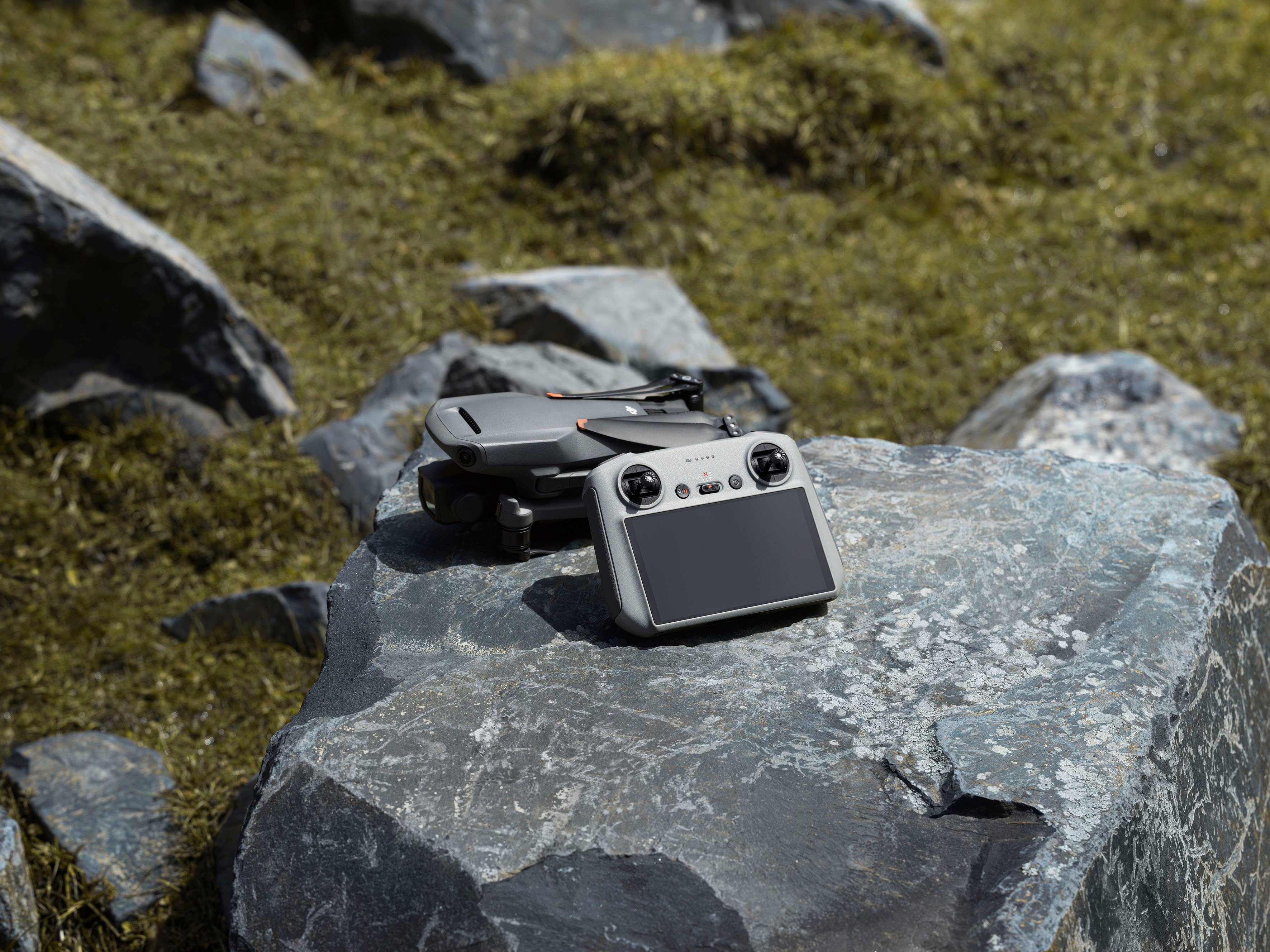 DJI Mavic 3 Classic & RC Drohne (5,1K)
