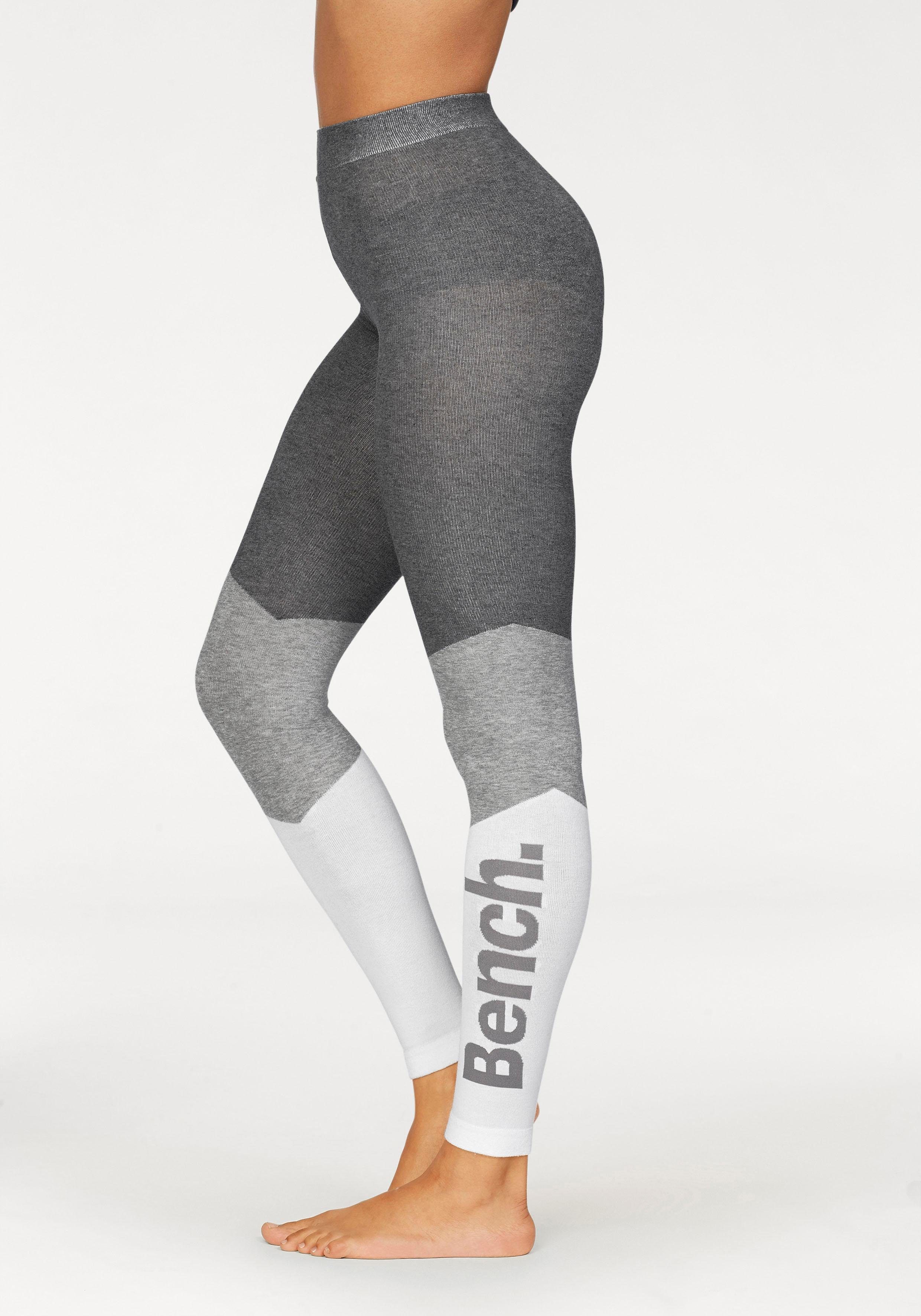 Bench. Strickleggings im sportiven Colorblockdesign