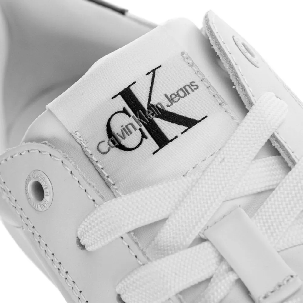 Calvin Klein Chunky Cupsole YM00681-0LD / weiss