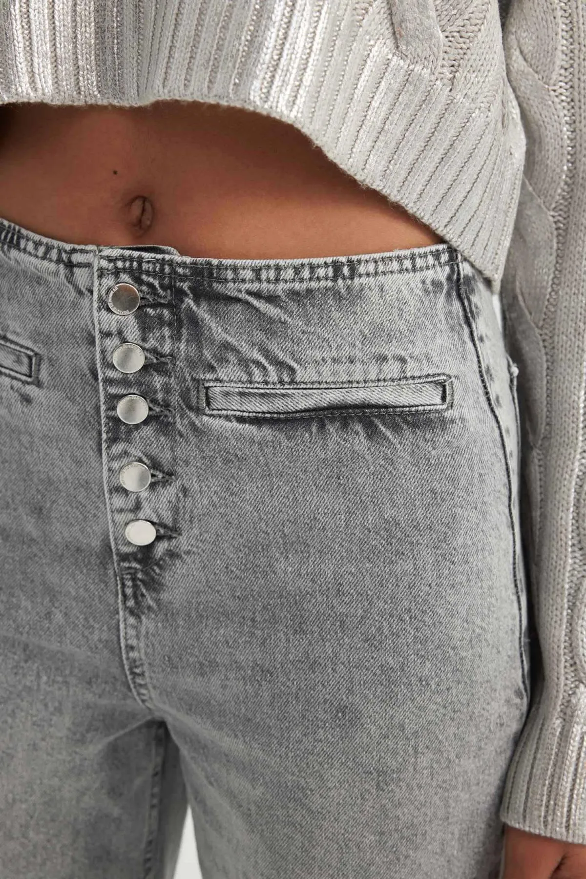DeFacto  Lange Jeanshose im 90er-Stil mit weitem Bein und hoher Taille, B8162ax23cw