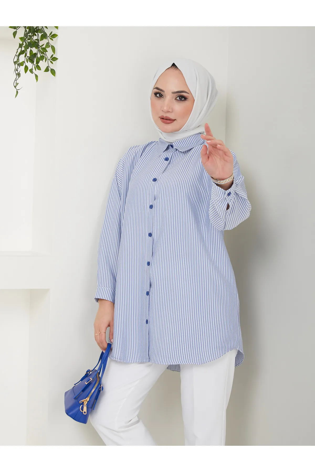 VOLT CLOTHİNG  Gestreiftes Hijab-Shirt für Damen