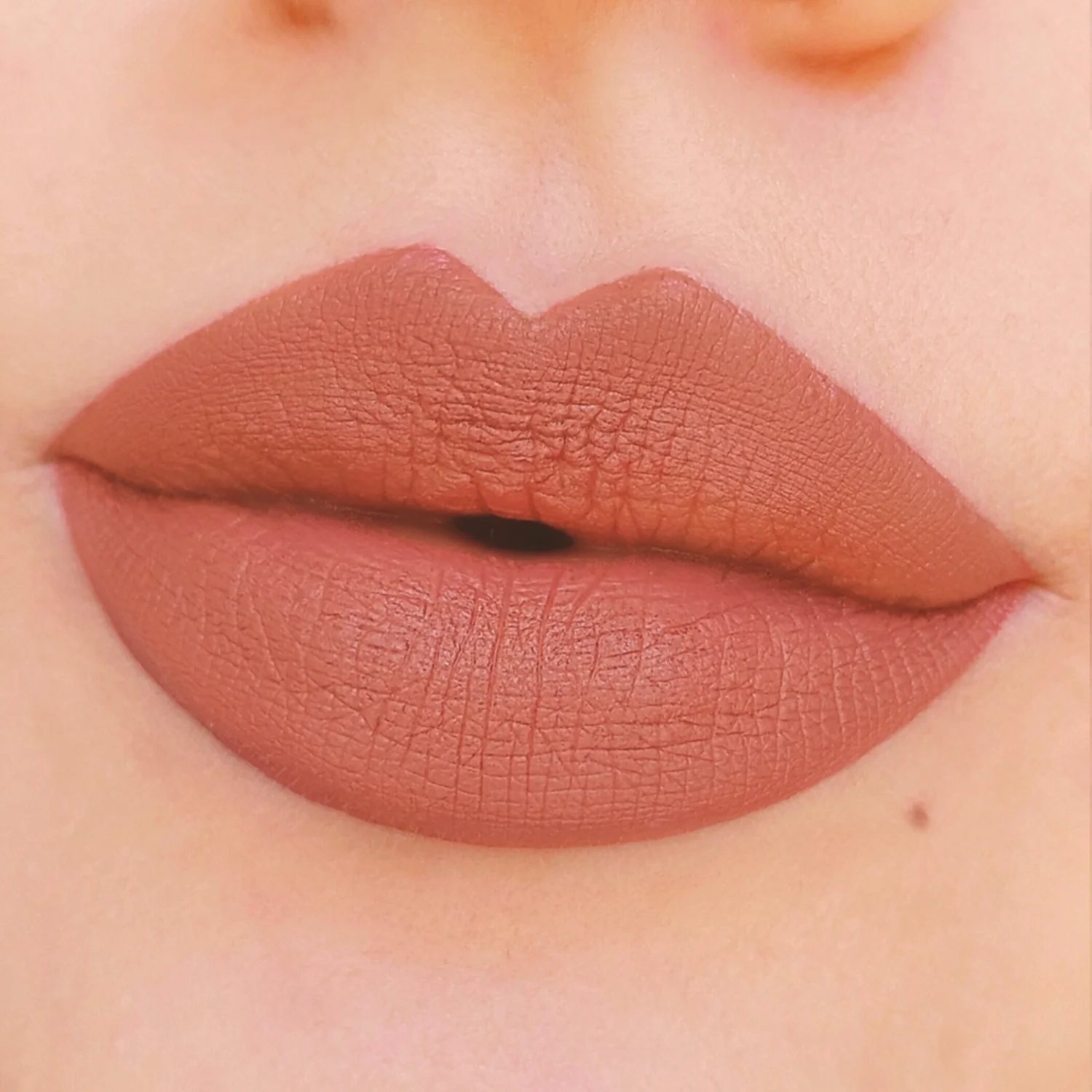 Creion de buze JUMBO LIPSTICK - Creion de buze