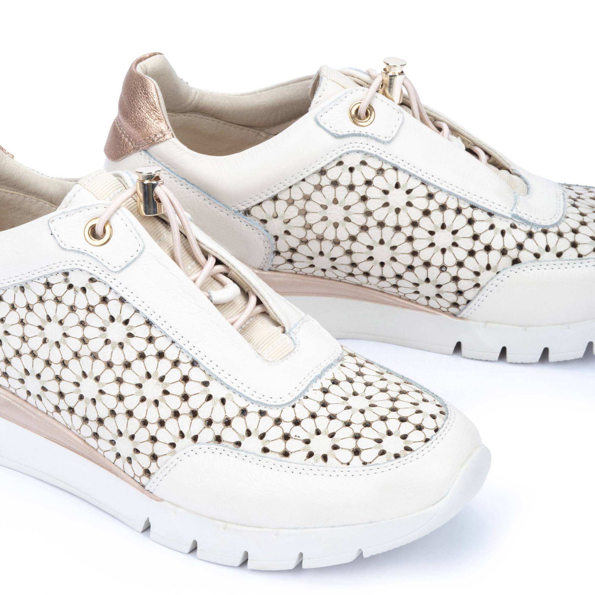Damessneakers met leren details - NATA