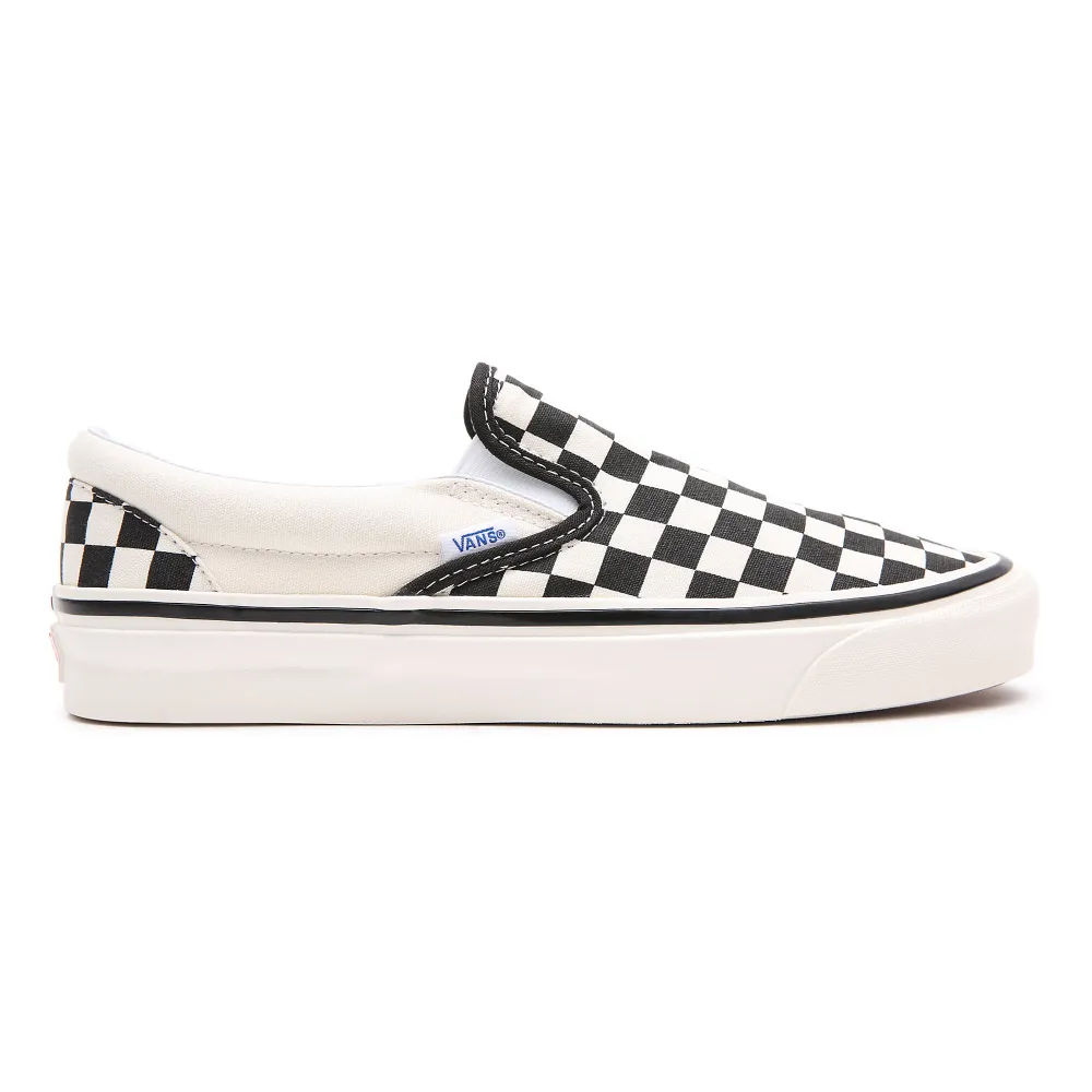 Vans Classic Slip On 98 DX Anaheim VN0A3JEXPU11 / schwarz