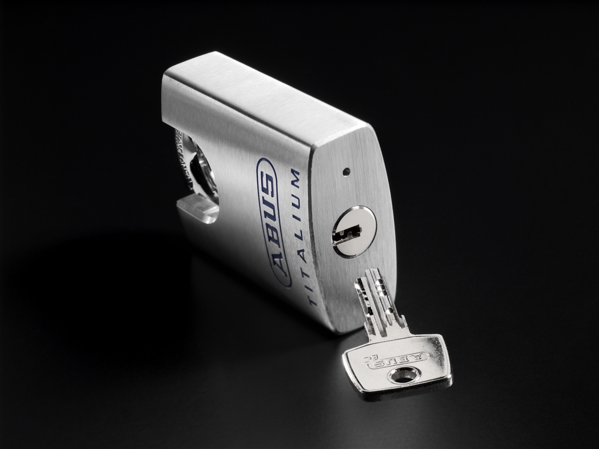 Lacăt din titan ABUS H96CSTI/60 B/DFNL