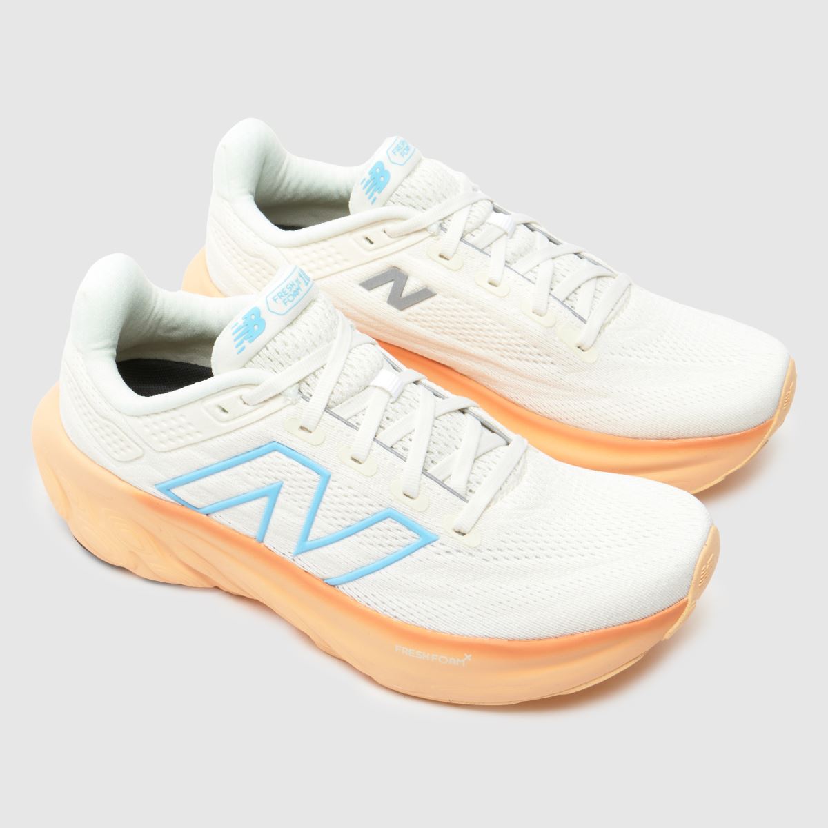 New Balance – Fresh Foam x 1080 v13 – Vita och orangea träningsskor