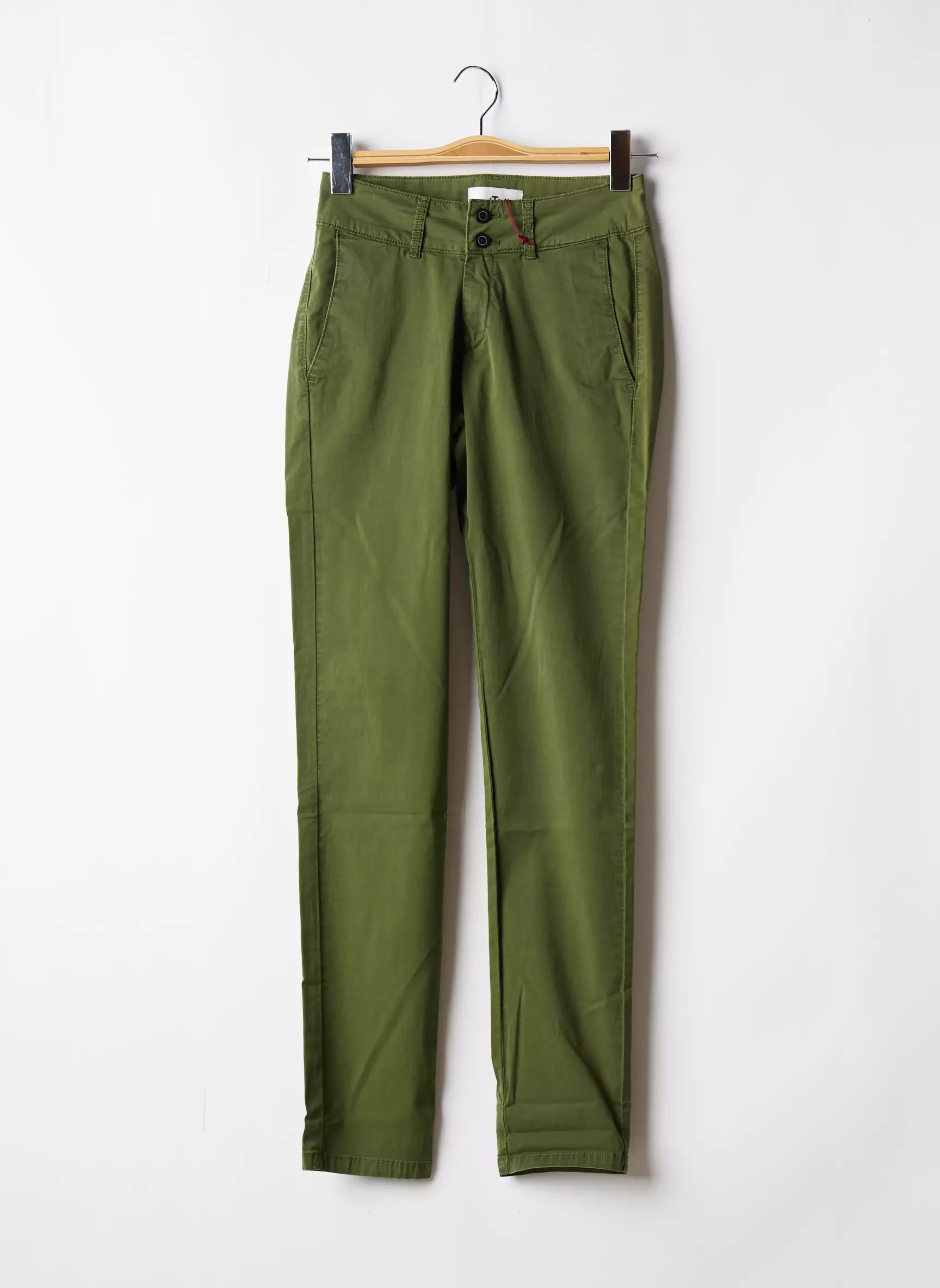 Les Teinturiers Pantalons Chino Femme couleur vert