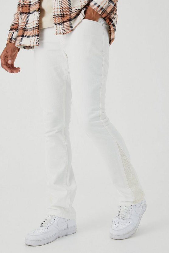 Gehäkelte Slim-Fit Schlagjeans