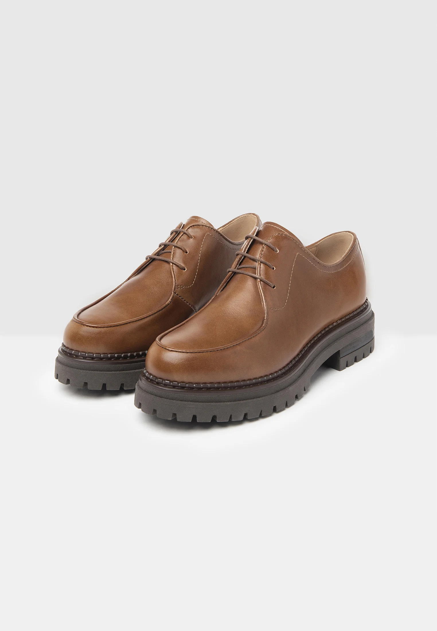 Zapatos deportivos con cordones NeroGiardini