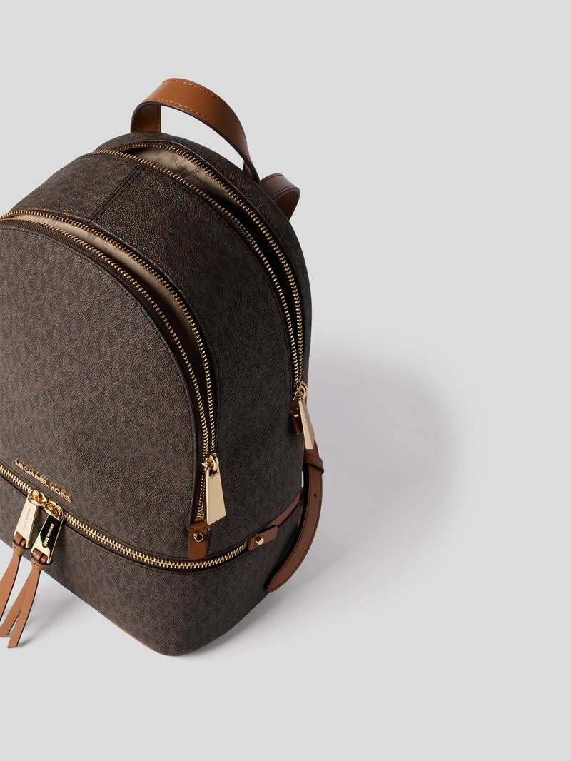 Rucksack aus Leder mit Logo-Muster in camel