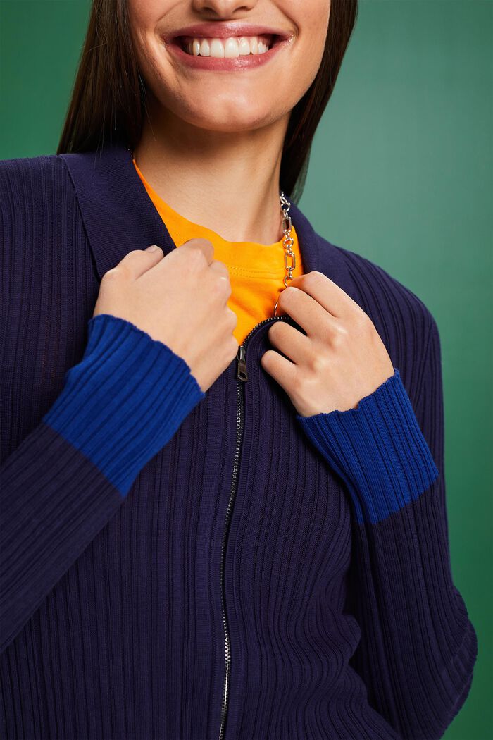 Nahtloser Rippstrick-Cardigan mit Polokragen