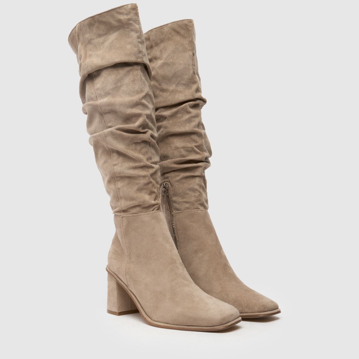 Schuh Daria knähöga stövlar i taupe