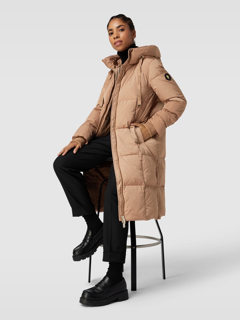 Daunenmantel mit Zweiwege-Reißverschluss Modell 'Nova Square' in camel