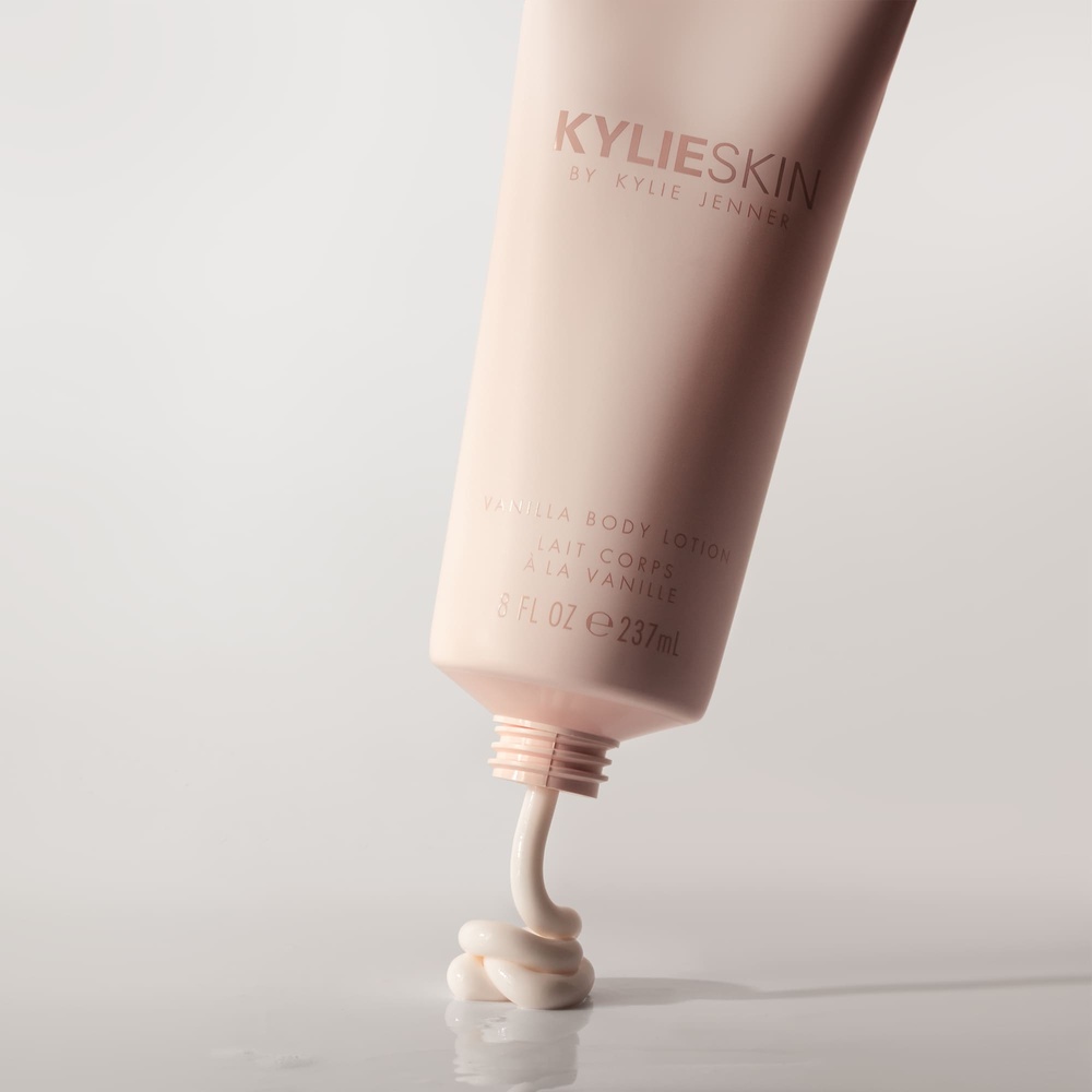kylie by kylie jenner Lait pour le corps à la vanille Lait corps