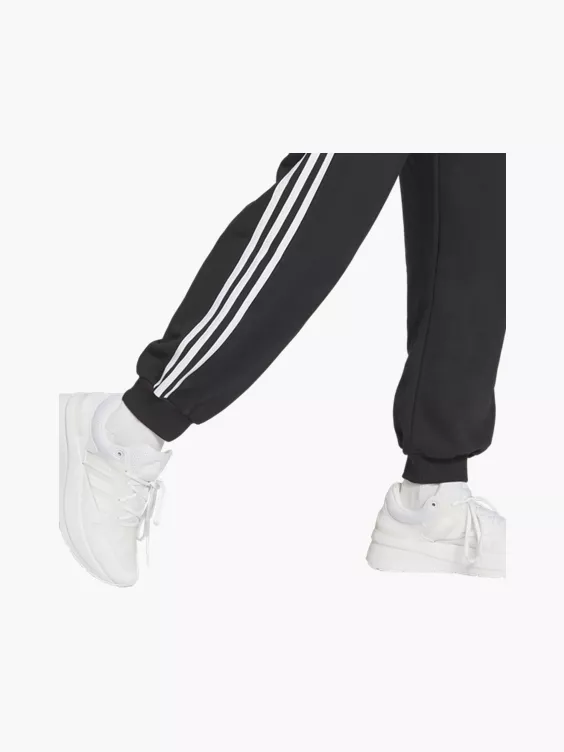 adidas 3 Streifen Essentials Jogginghose