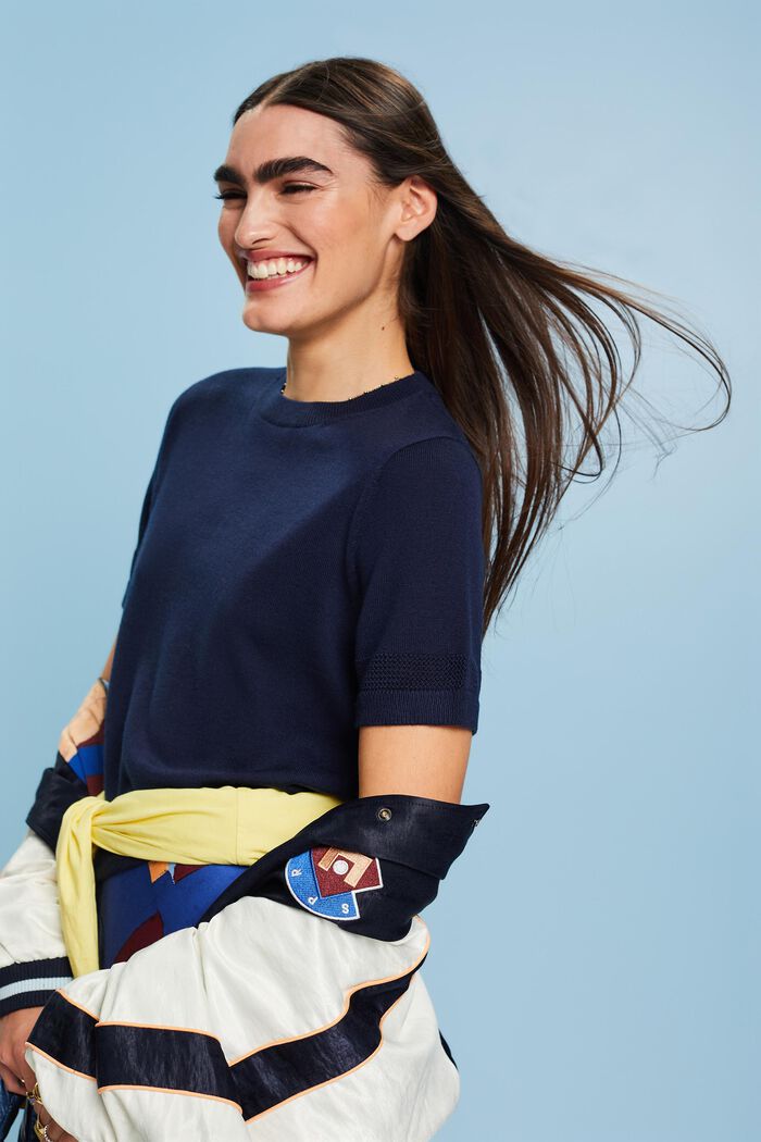 Kurzärmliger Wollpullover