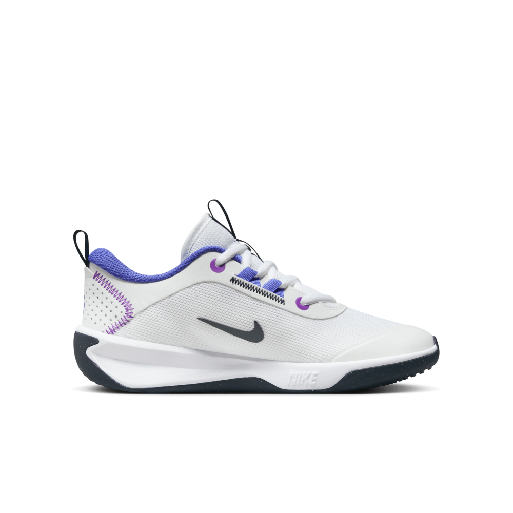 Nike Omni Multi Court DM9027-104 / weiss