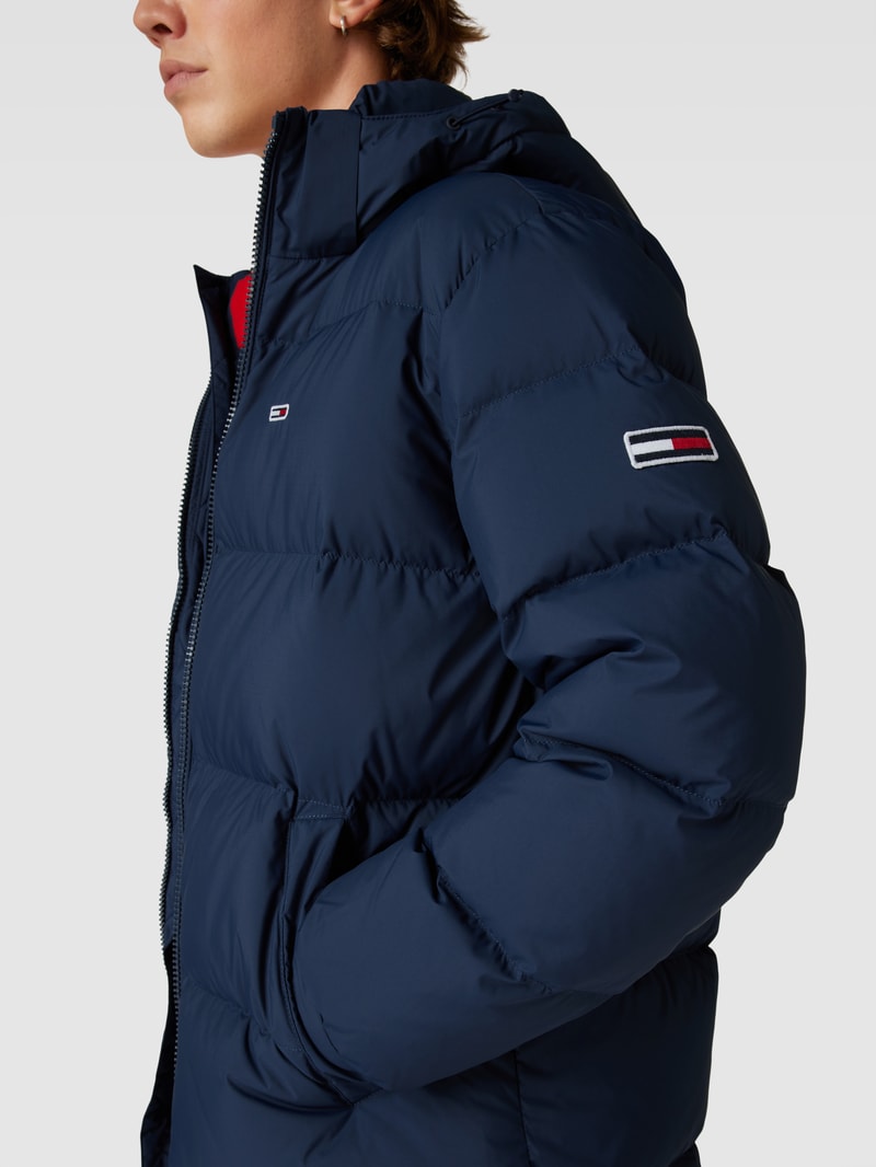 Steppjacke mit Label-Stitching in dunkelblau