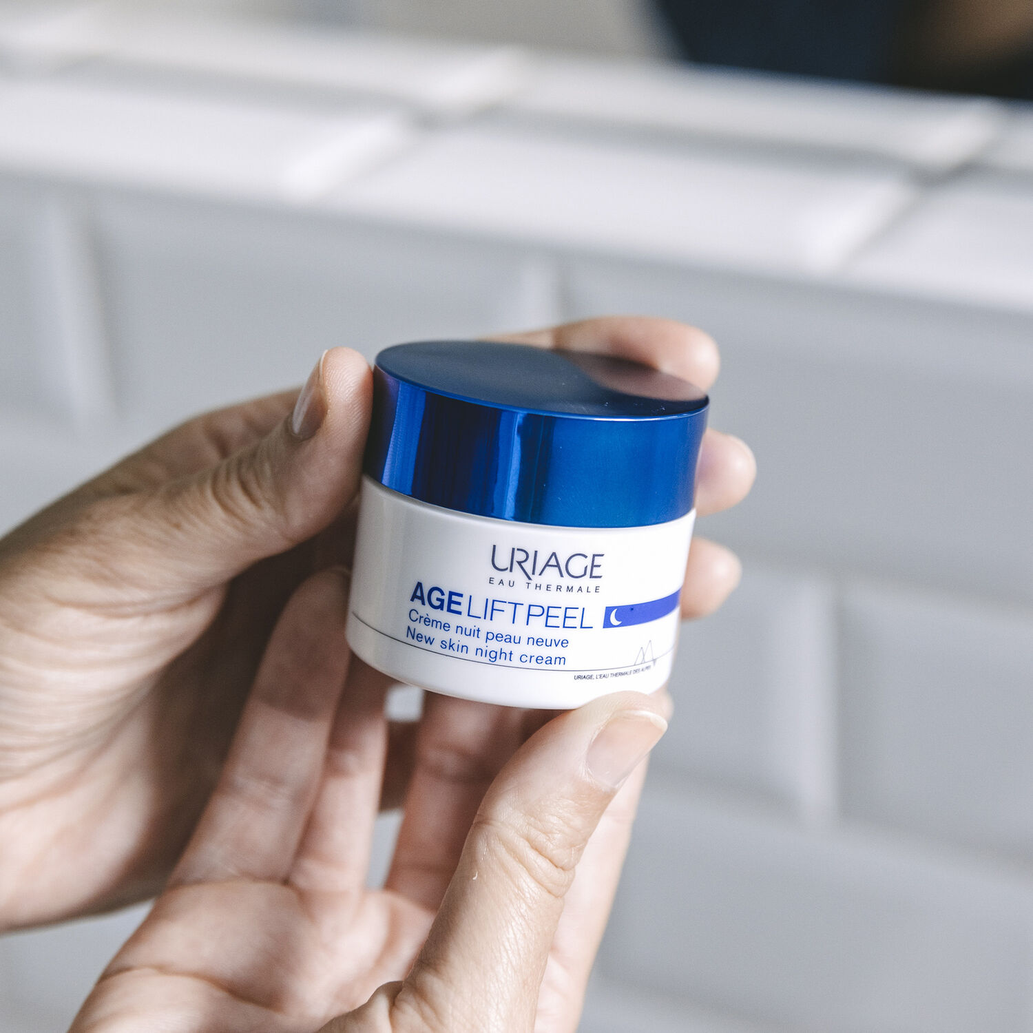 Uriage Age Lift Peel Crème Nuit Peau Neuve