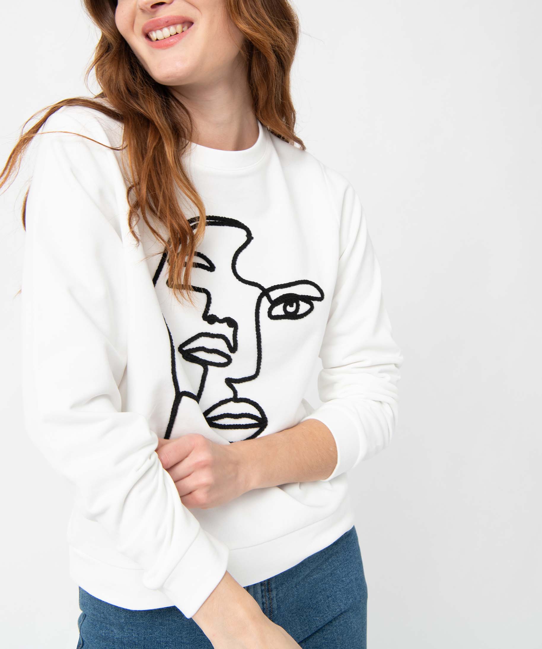 Sweat femme à motif brodé ecru | GEMO