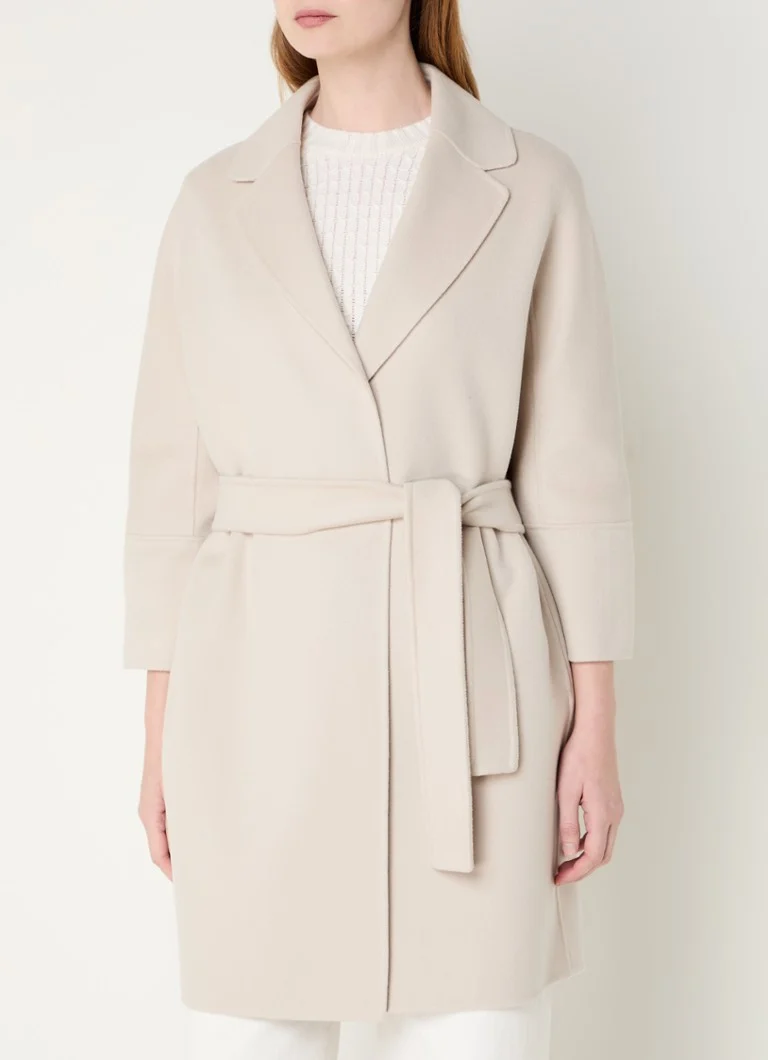 MaxMara Arona -villatakki, jossa solmittava vyö