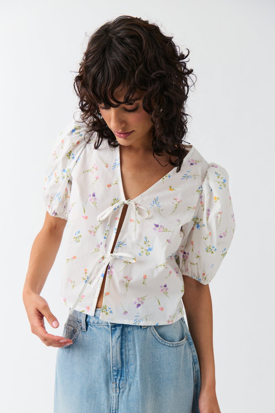 Puff sleeve blouse
