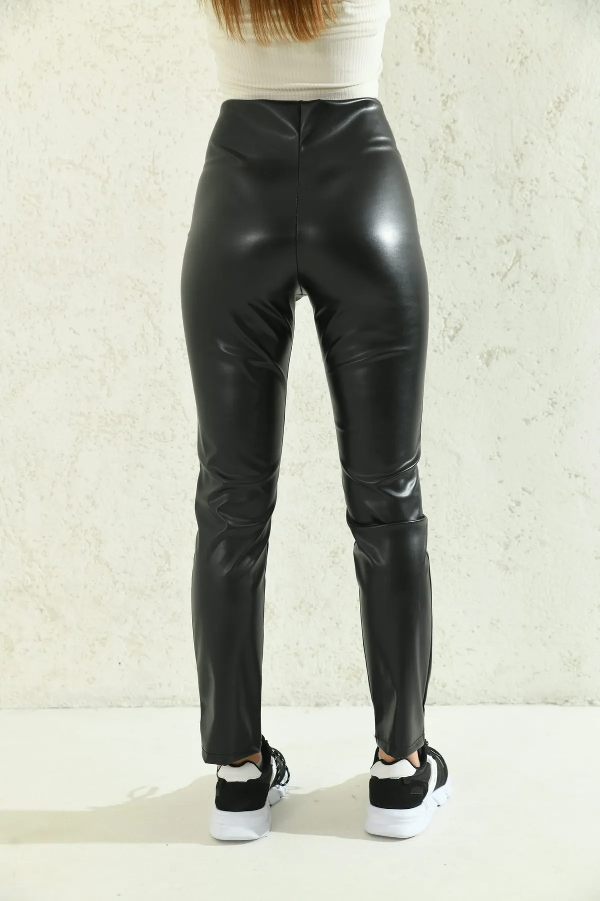 VOLT CLOTHİNG  Damen-Lederhose mit Abnähern auf der Vorderseite