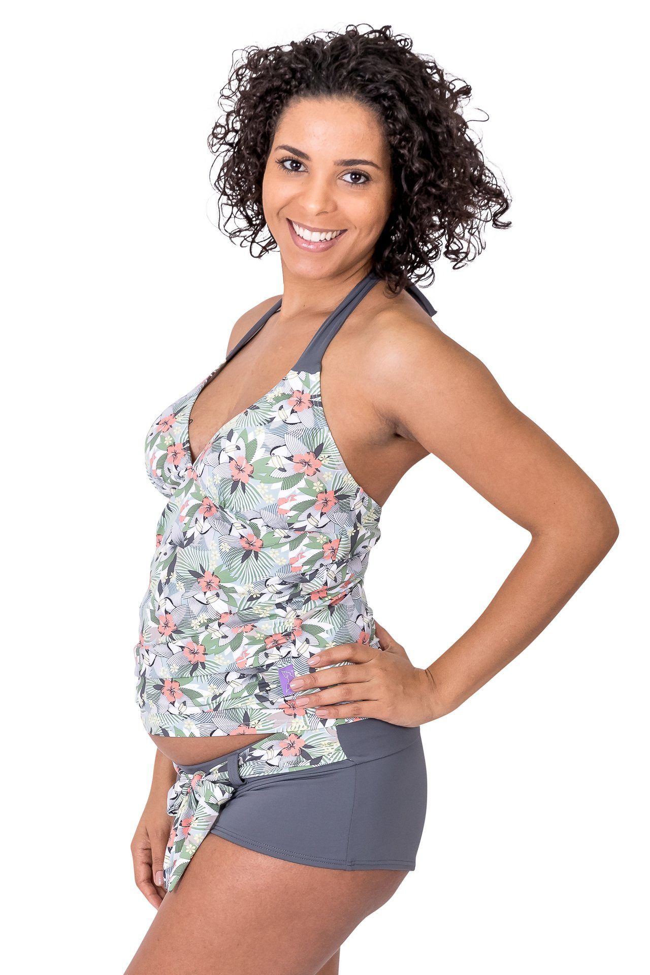 petit amour Umstandstankini TUNKINI (Set, Umstandstankini Top & Slip), Raffinierte Umstandsbademode passend für B/C/D Cups in fröhlich-dezentem Hawaii-Tukan Muster in Pastellfarben abgesetzt mit Trendgrau. Stylisch und bequem, wächst mit, Design made