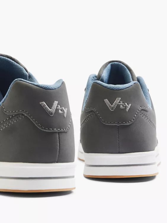 Vty Sneaker