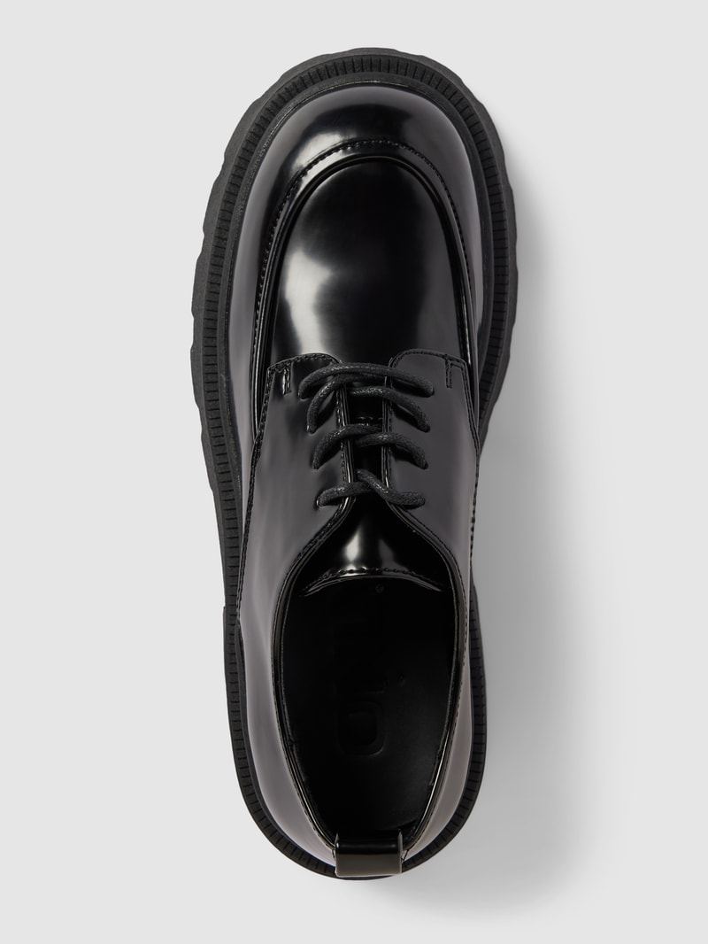 Schnürschuhe mit Plateausohle Modell 'BANYU' in schwarz